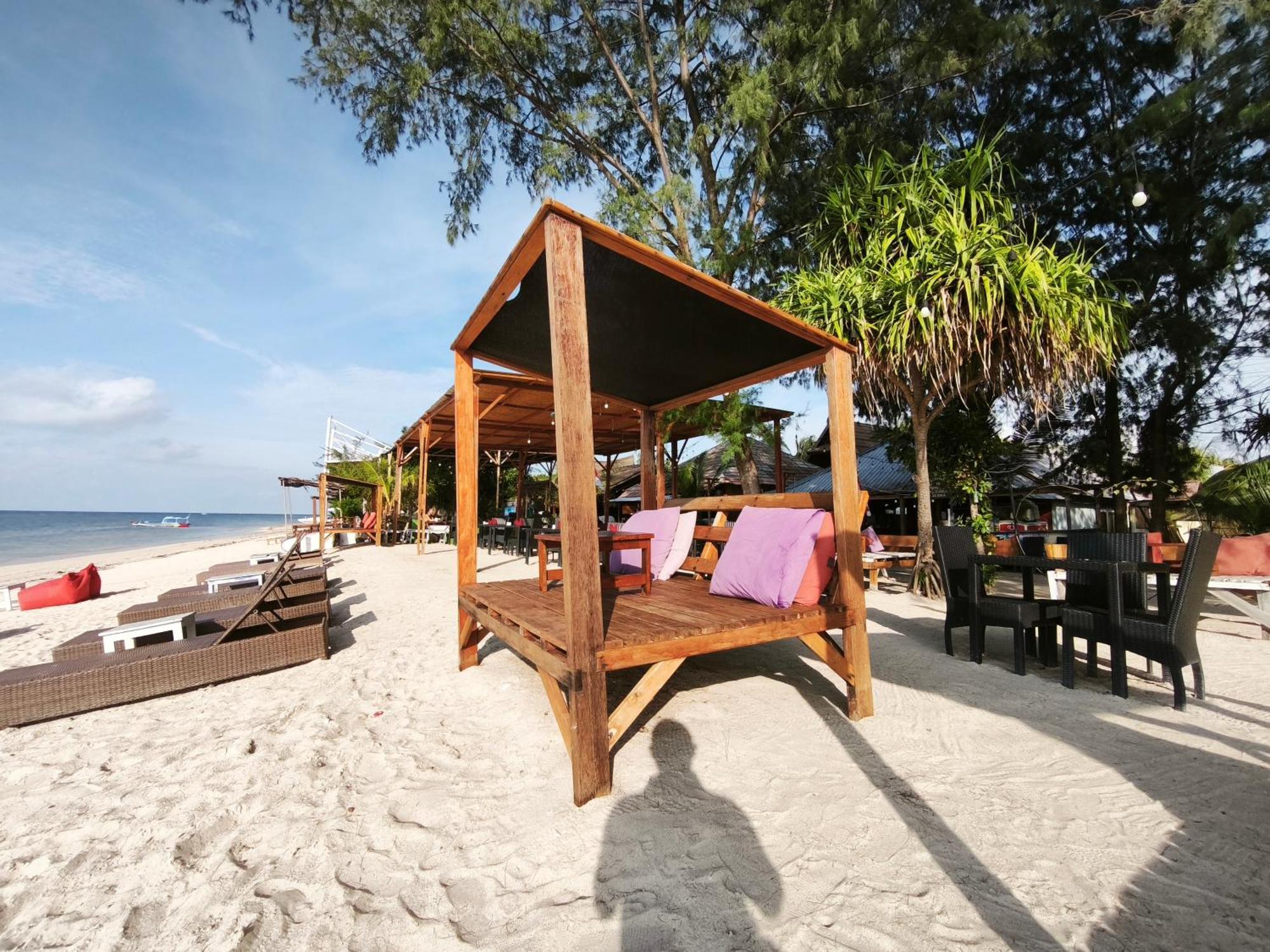 Matahari Bungalow 3 Gili Air Buitenkant foto