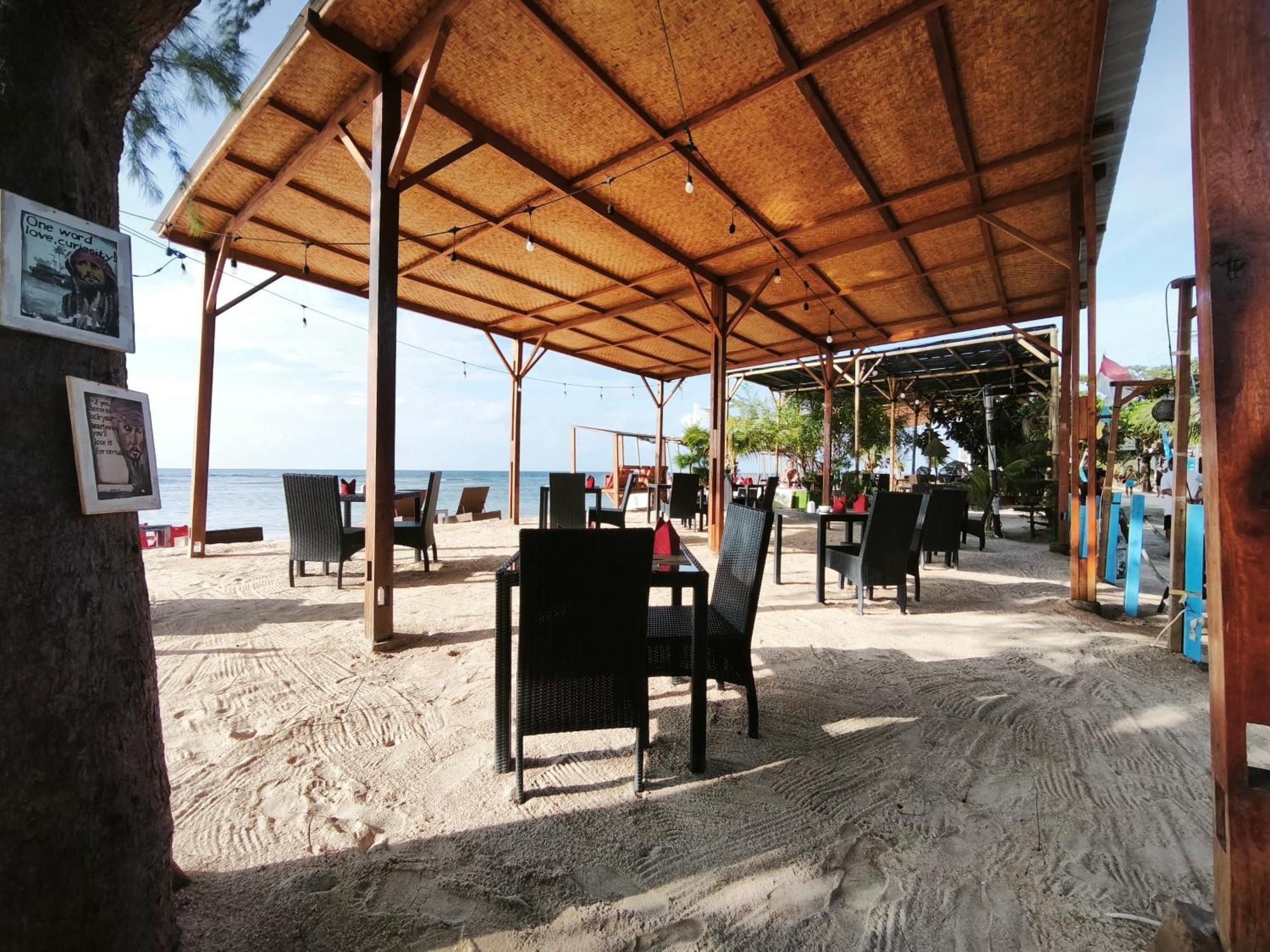 Matahari Bungalow 3 Gili Air Buitenkant foto