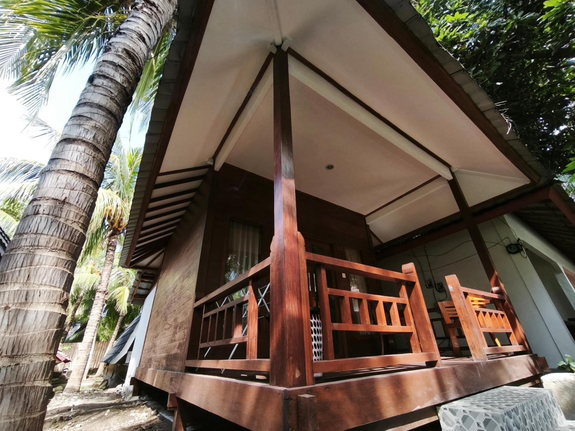 Matahari Bungalow 3 Gili Air Buitenkant foto